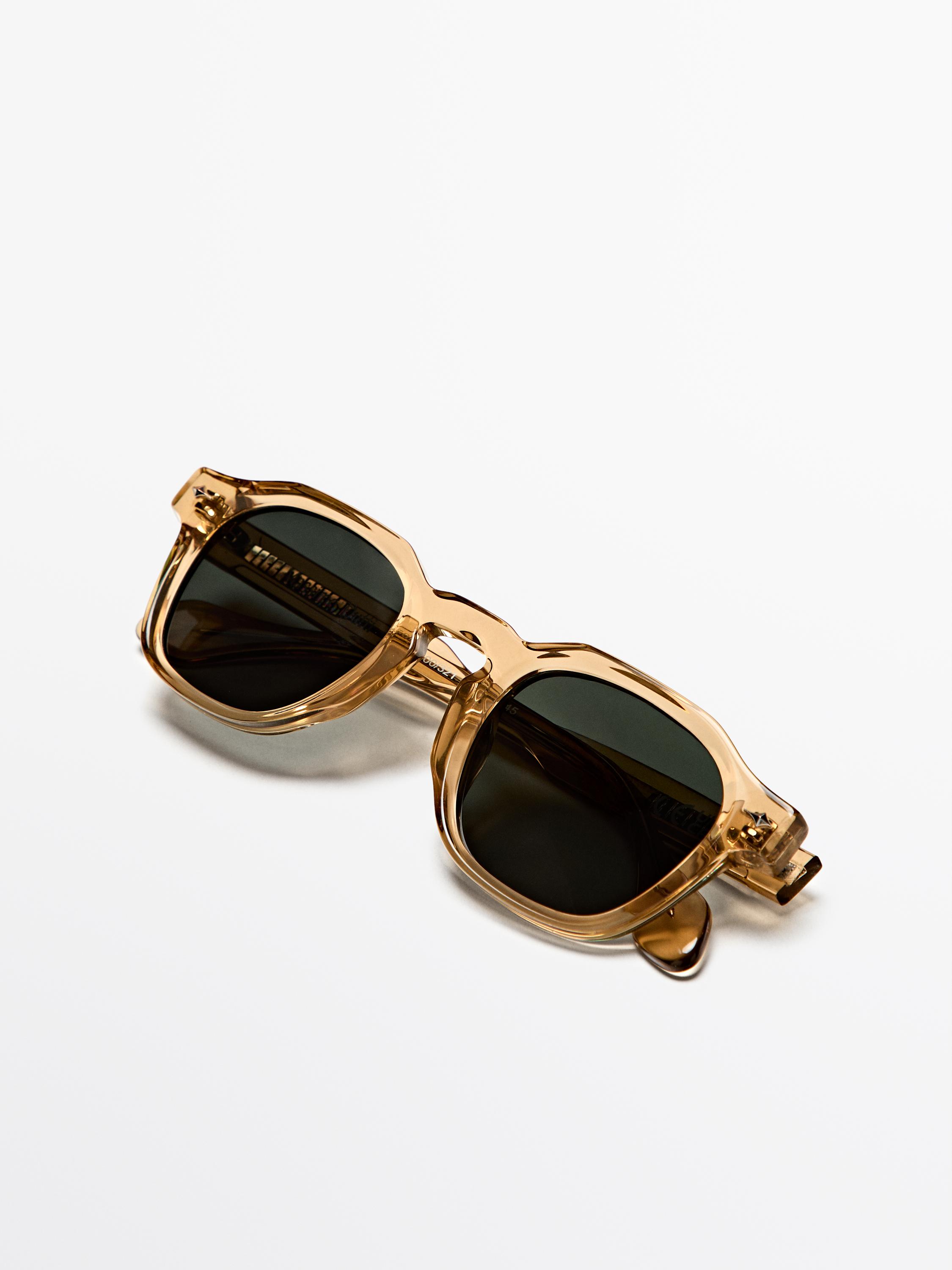Lunettes de soleil géométriques